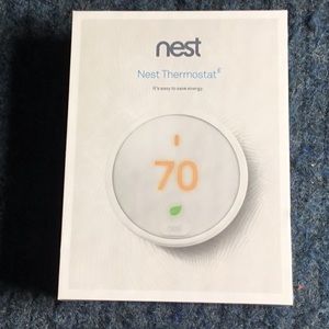 Google Nest Thermostat E Brand New in Plastic